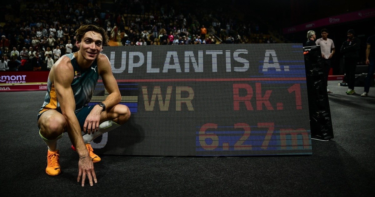 Duplantis srušio svjetski rekord. Pogledajte najviši skok s motkom u povijesti