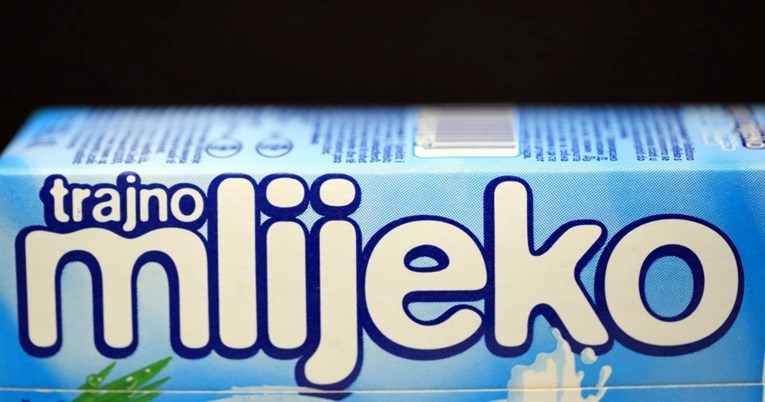 Najviša maloprodajna cijena mlijeka s 2.8 posto mliječne masti povećana je za 5 centi