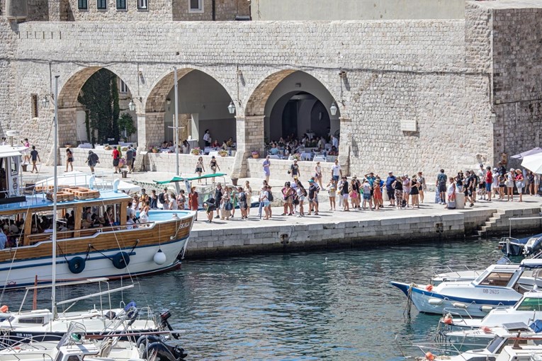Turističku sezonu u Dubrovniku mnogi su otpisivali, a onda se dogodio veliki skok