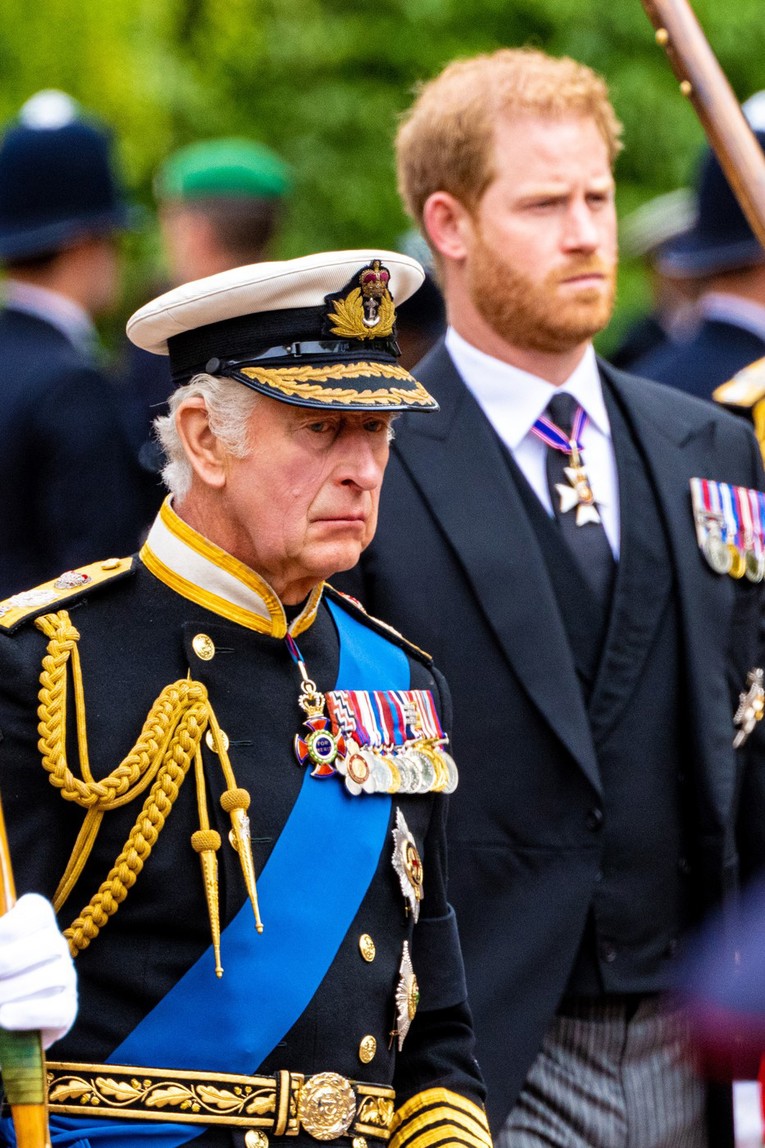 Princ Harry nije razgovarao s kraljem Charlesom otkako je sletio u UK prije 2 tjedna