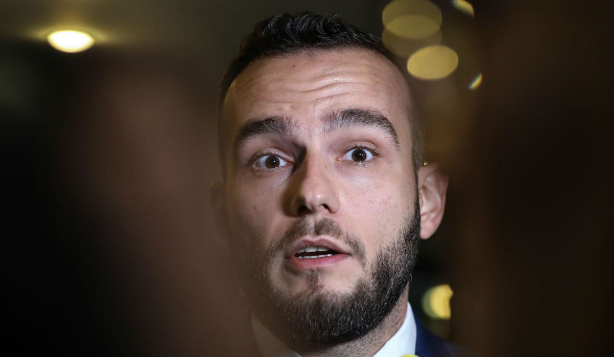 Aladrović: Vlada nudi sindikatima javnih službi isto što i državnim službama