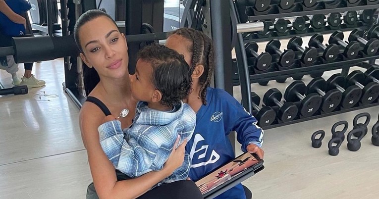 Kim Kardashian otkrila da još uvijek ne zna reći "ne" svojoj djeci