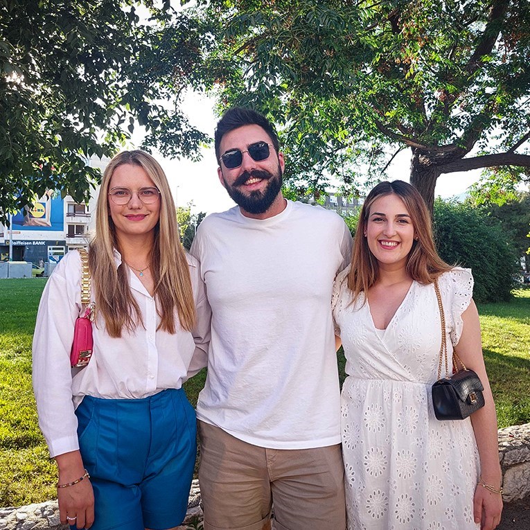 Kako žive mladi? Rade dva posla, podstanari su, a luksuz im je izlazak u restoran