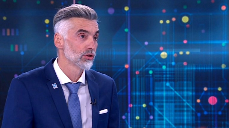 Šef HUP-a: Treba prebaciti dio ljudi iz javnog u privatni sektor