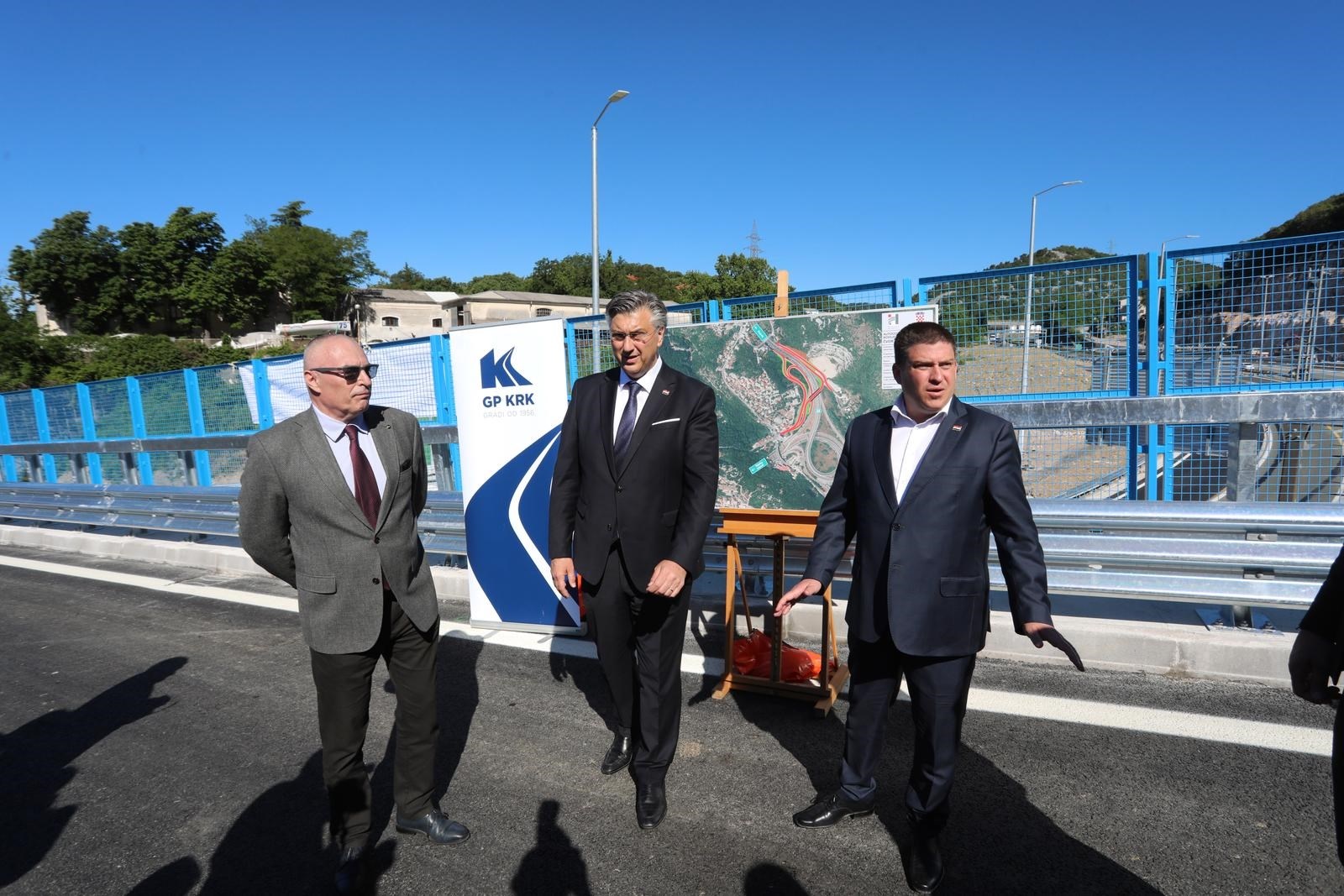 Plenković: Nije mi jasno tko može smatrati da je suradnja s HDZ-om problem