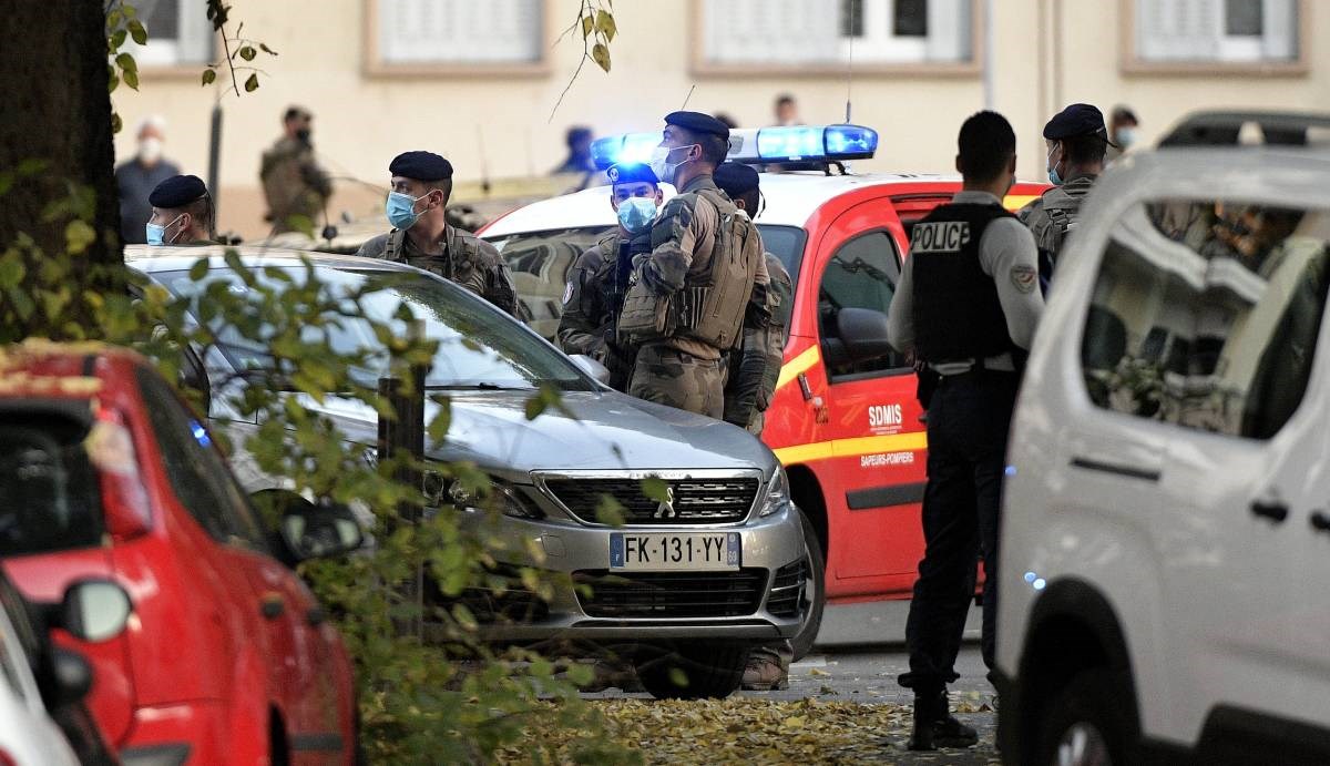 Pucanje u svećenika u Lyonu nije bilo terorizam, motiv je bila bračna prevara