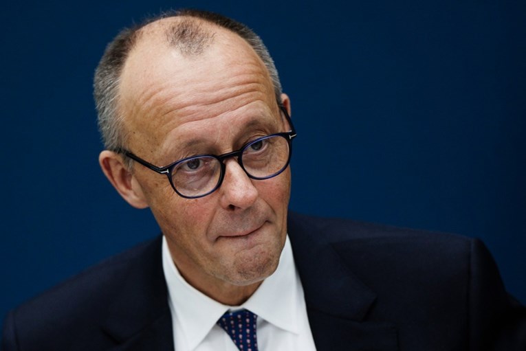 Merz Nijemcima: Ne radite dovoljno i prelijeni ste. Pogledajte Grčku