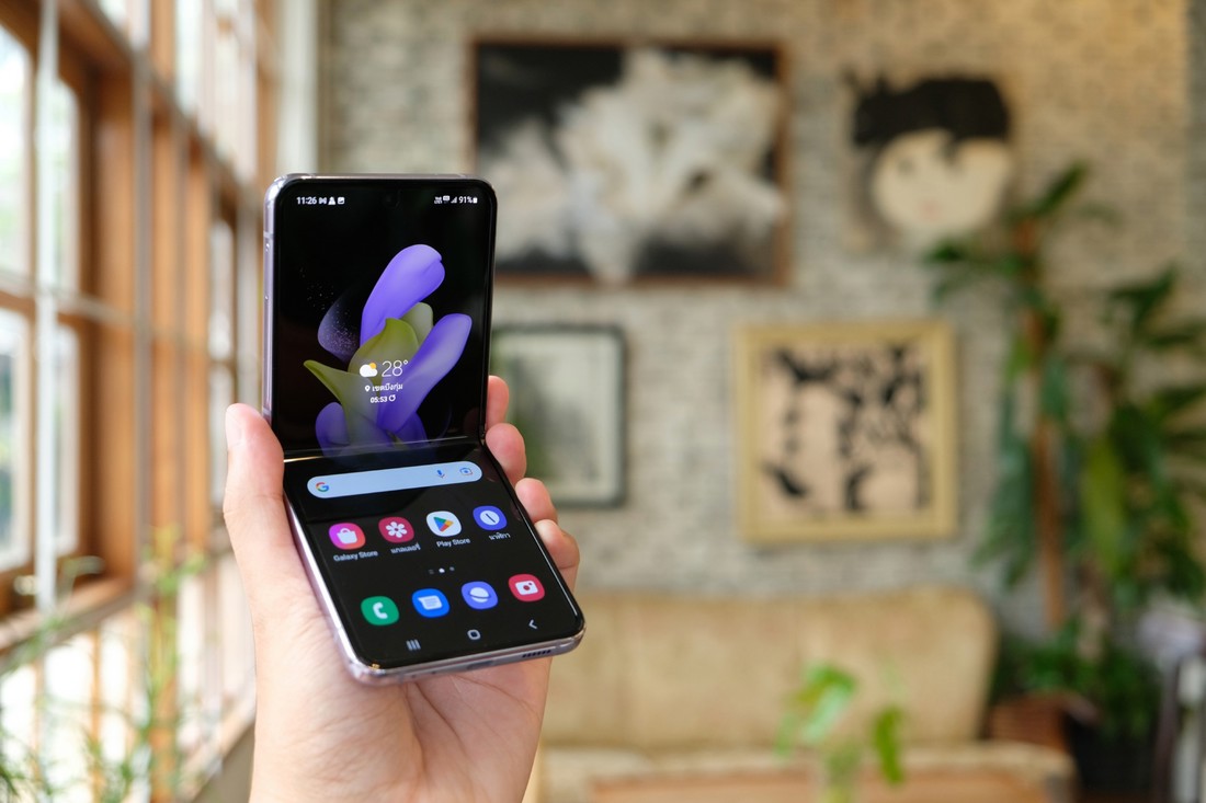 Samsung navodno priprema veliku promjenu za preklopni zaslon