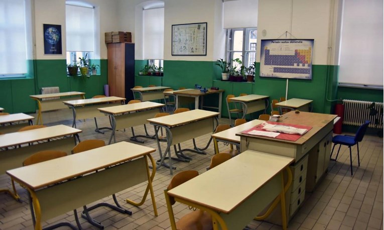 Bjelovarska osnovna škola kreće na online nastavu, sve je više zaraženih učenika 