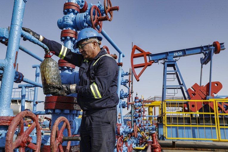 Porasle cijene nafte