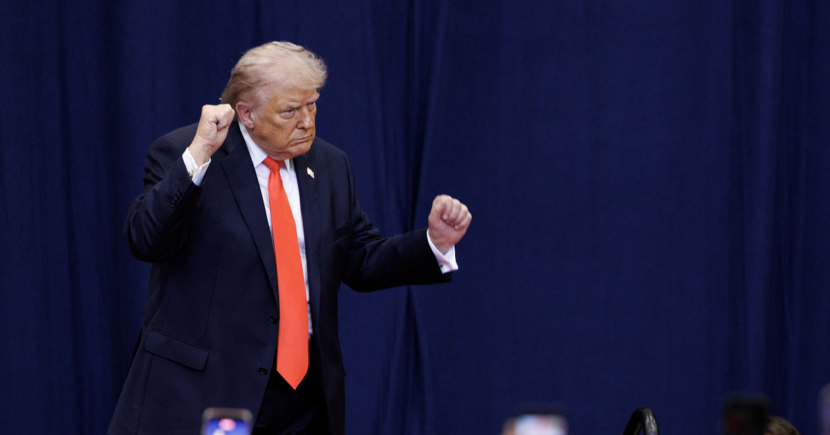Trump nakon novih napada: Zavalite se i opustite, sve će ispasti dobro