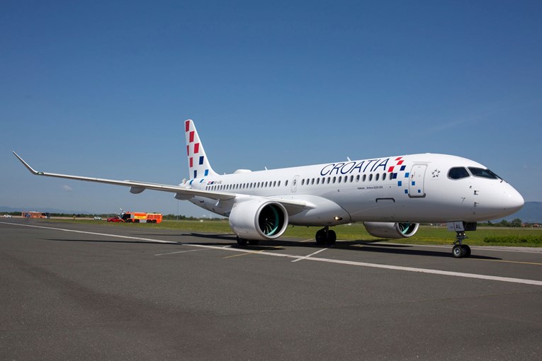 U Zagreb stigao novi Airbus A220. Croatia Airlines mu dala ime "Vukovar"