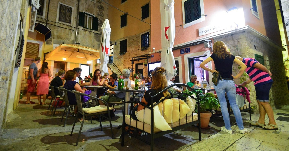 Pitao Splićane odakle im novac za luksuzne izlaske, odgovori su ga iznenadili