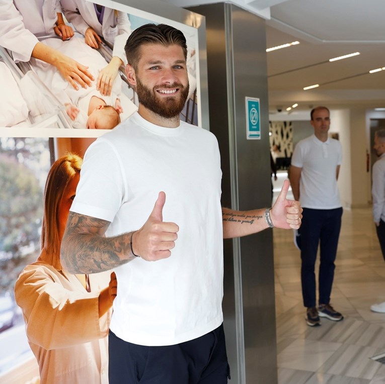 Duje Ćaleta-Car ima novi klub