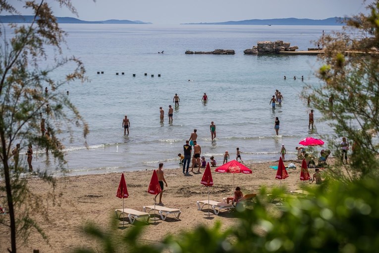 Sunce i pljuskovi diljem Hrvatske, najviše temperature do 26 °C