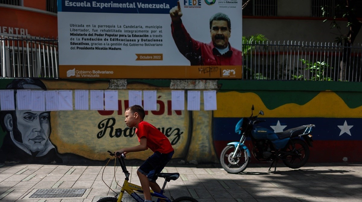 Socijalisti uvjerljivo pobijedili na izborima u Venezueli, oporba pozvala na bojkot