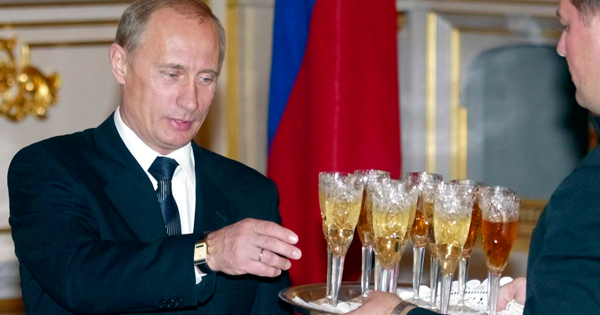 Kremlj objavio kome je sve Putin čestitao Božić i Novu godinu