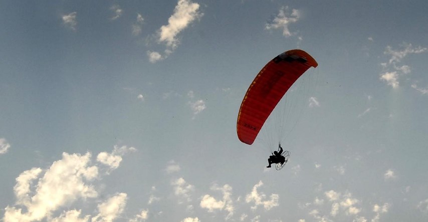 Kod Đurđevca pao paraglider, teško je ozlijeđen