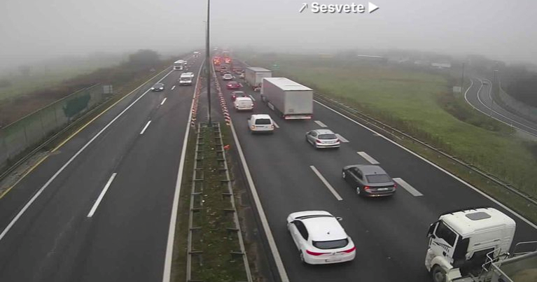 Na A4 u smjeru Zagreba kolona od četiri kilometra, pas na autocesti kod Varaždina