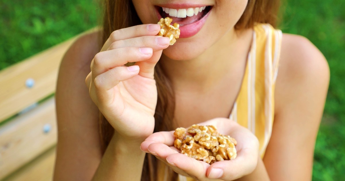 Gastroenterolog otkrio koju vrstu orašastih plodova treba jesti za zdravlje crijeva