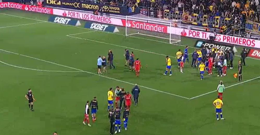 VIDEO Kaos na utakmici Cadiza i Getafea. Penal i crveni karton u 16. minuti nadoknade