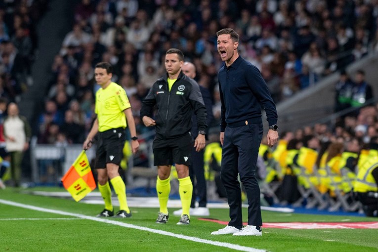 Xabi je pred otkazom. Insajderi: Mora pobijediti Manchester City u srijedu