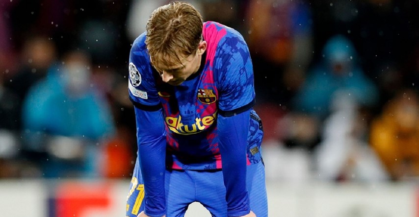 Bivši igrač Nizozemske: De Jong u Barceloni igra s 50 kila krumpira na leđima