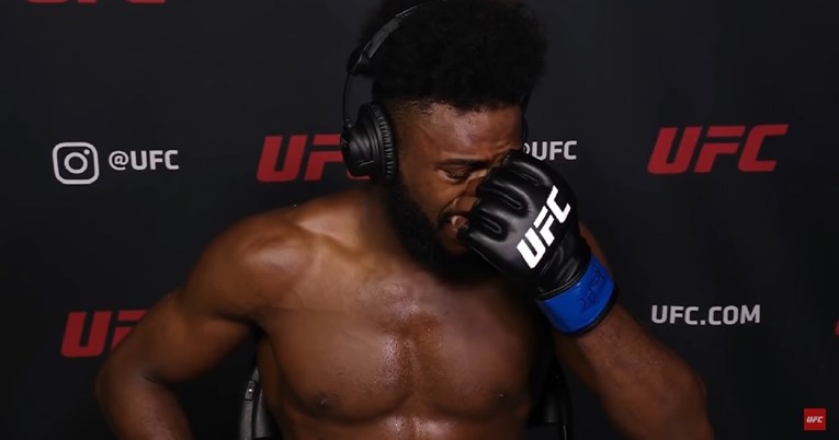 Novi UFC-ov prvak u suzama odbacio pojas: Nisam ovako htio pobijediti