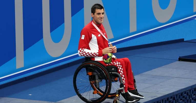 Dino Sinovčić osvojio paraolimpijsku broncu u plivanju. Hrvatska ima četiri medalje