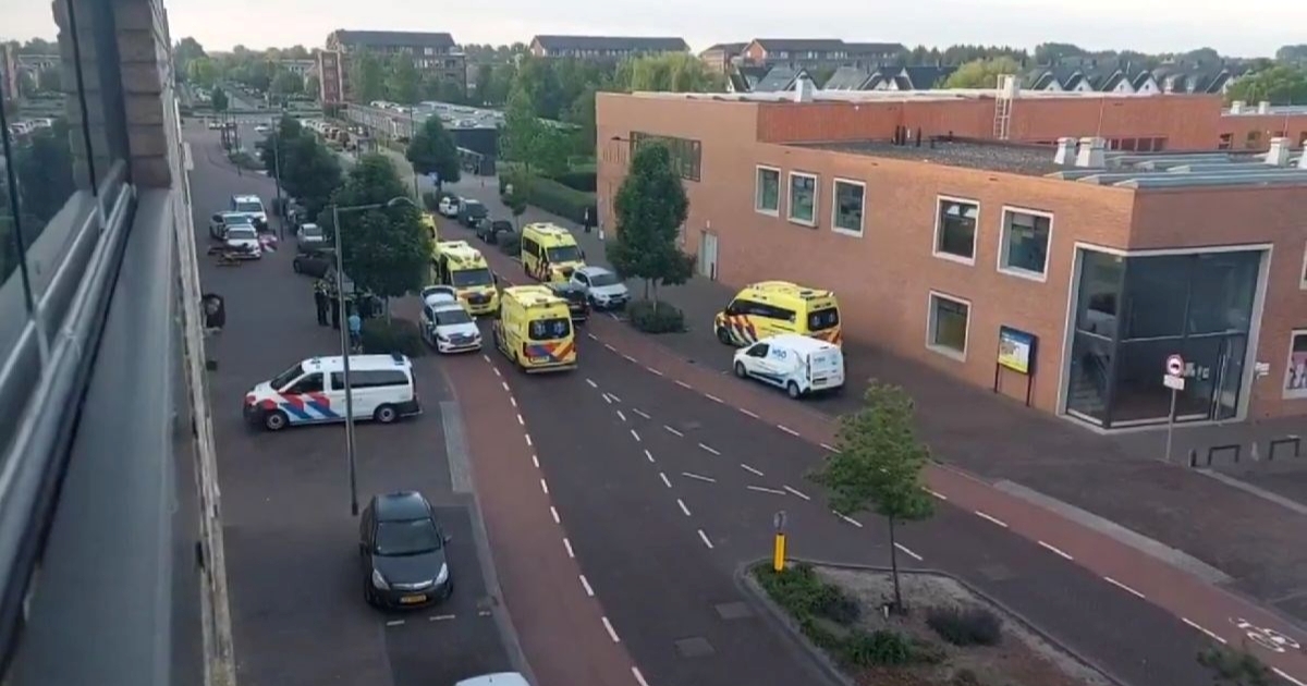 U napadu u Nizozemskoj izbodeno nekoliko osoba, među njima policajac