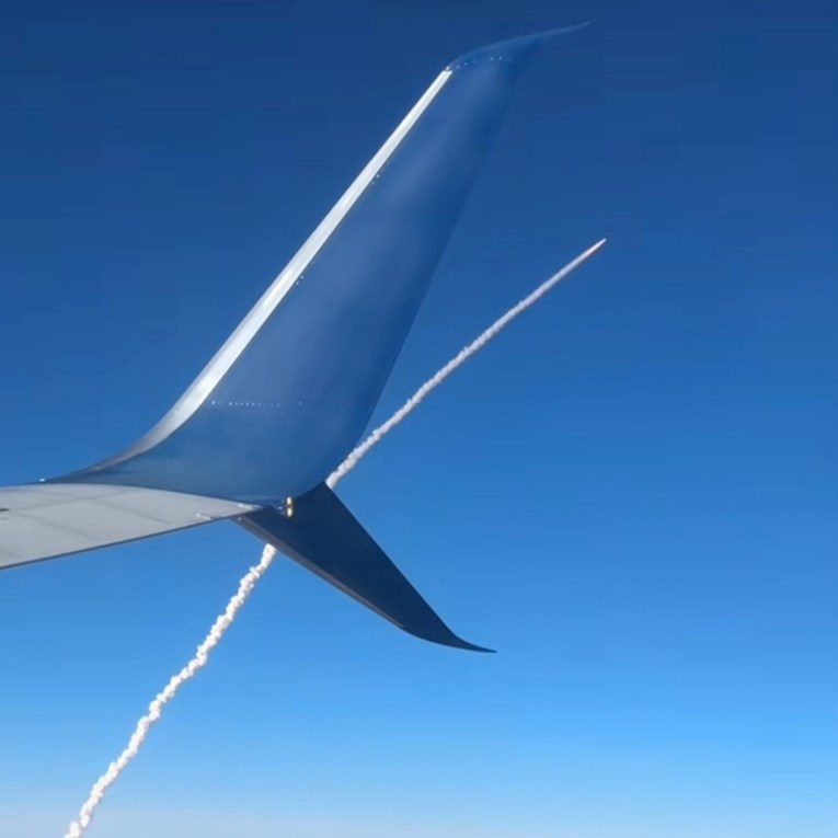 Pilot im rekao da pogledaju kroz prozor, uslijedio je prizor za pamćenje