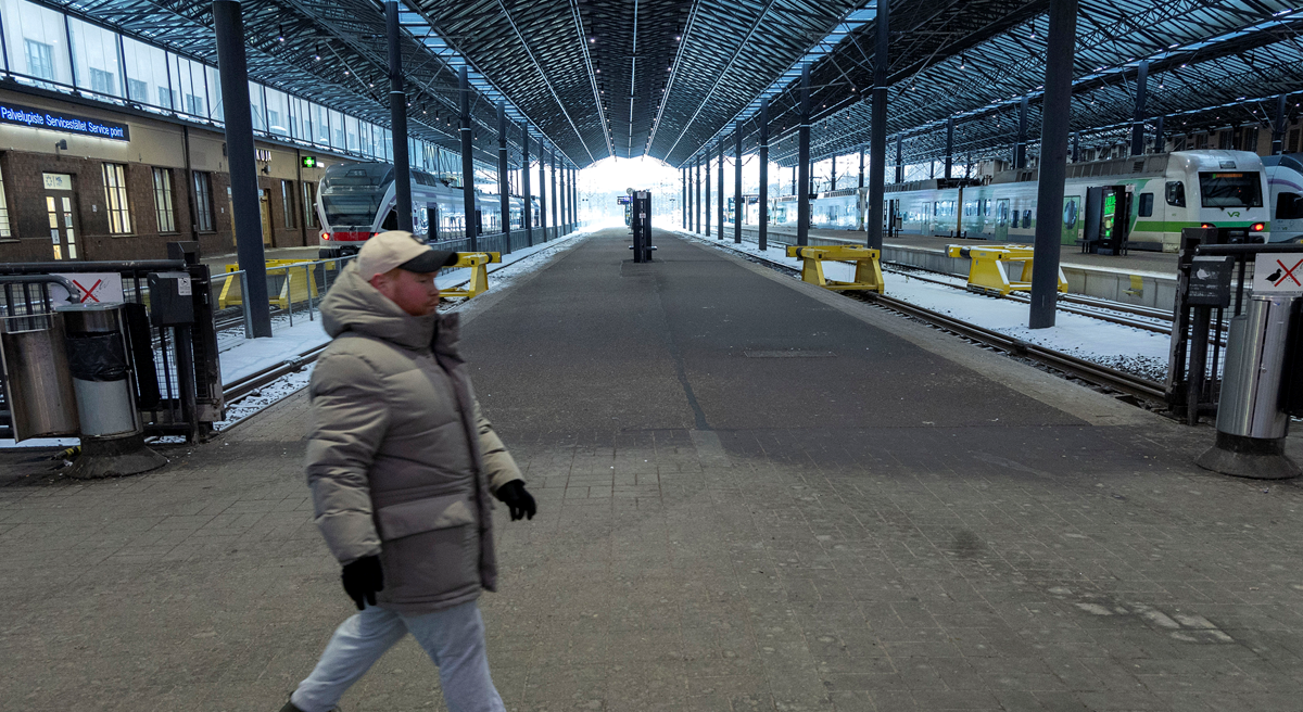 300.000 Finaca kreće u štrajk. Zatvorene tvornice, trgovine, vrtići...