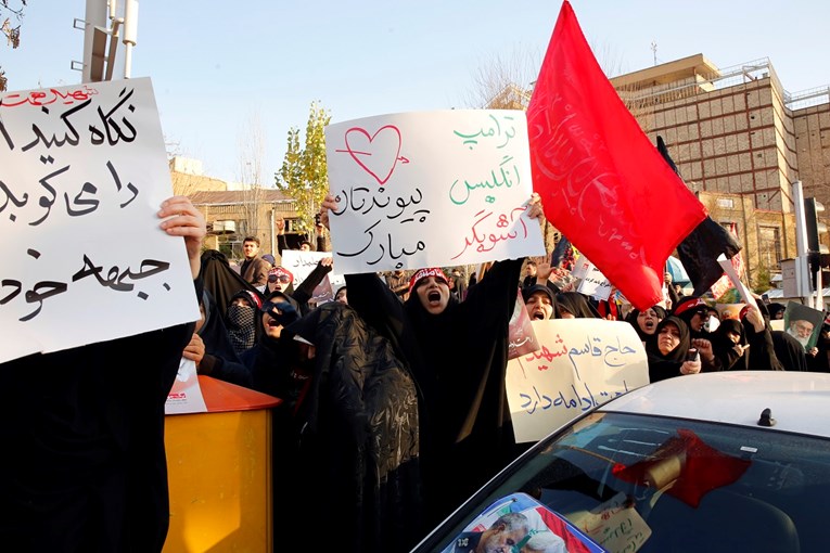 Pucnjava na prosvjedu u Iranu, policija tvrdi da nije odgovorna