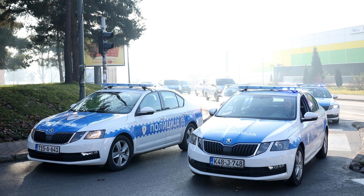 Goli muškarac napao ženu na autobusnoj stanici u Banjoj Luci