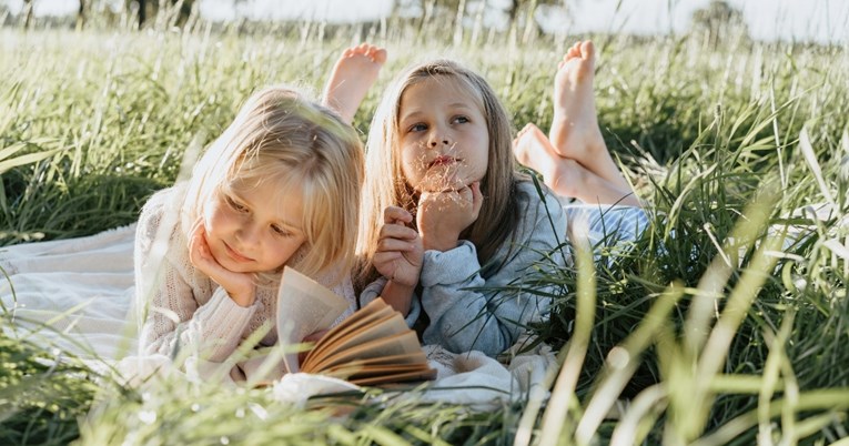 Kako roditelji nesvjesno sputavaju razvoj djece (i kako to izbjeći)