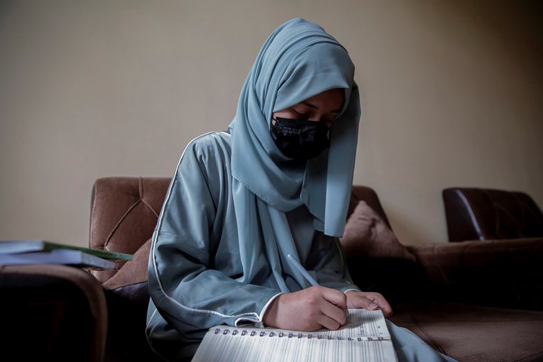 Jedina opcija za djevojčice: Talibani masovno otvaraju medrese diljem Afganistana