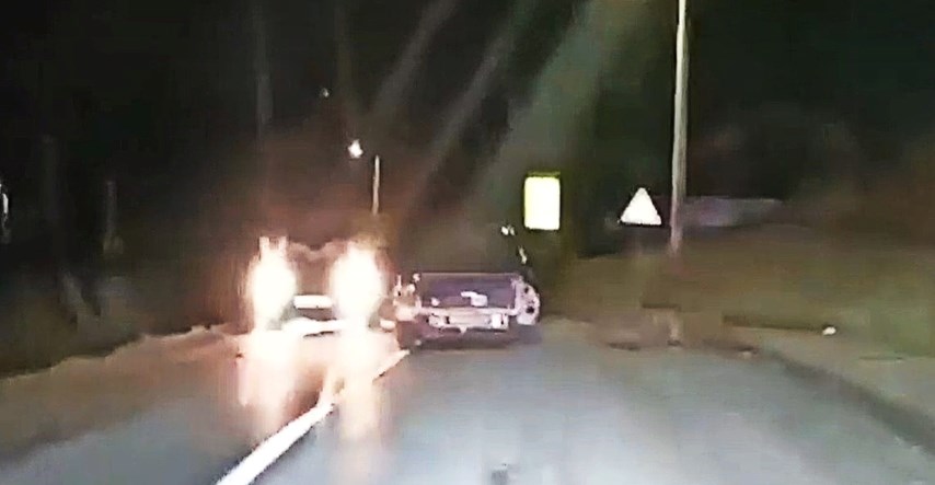 VIDEO Vozač u Zagorju vozio auto s prikolicom suprotnom trakom, jedva izbjegao sudar