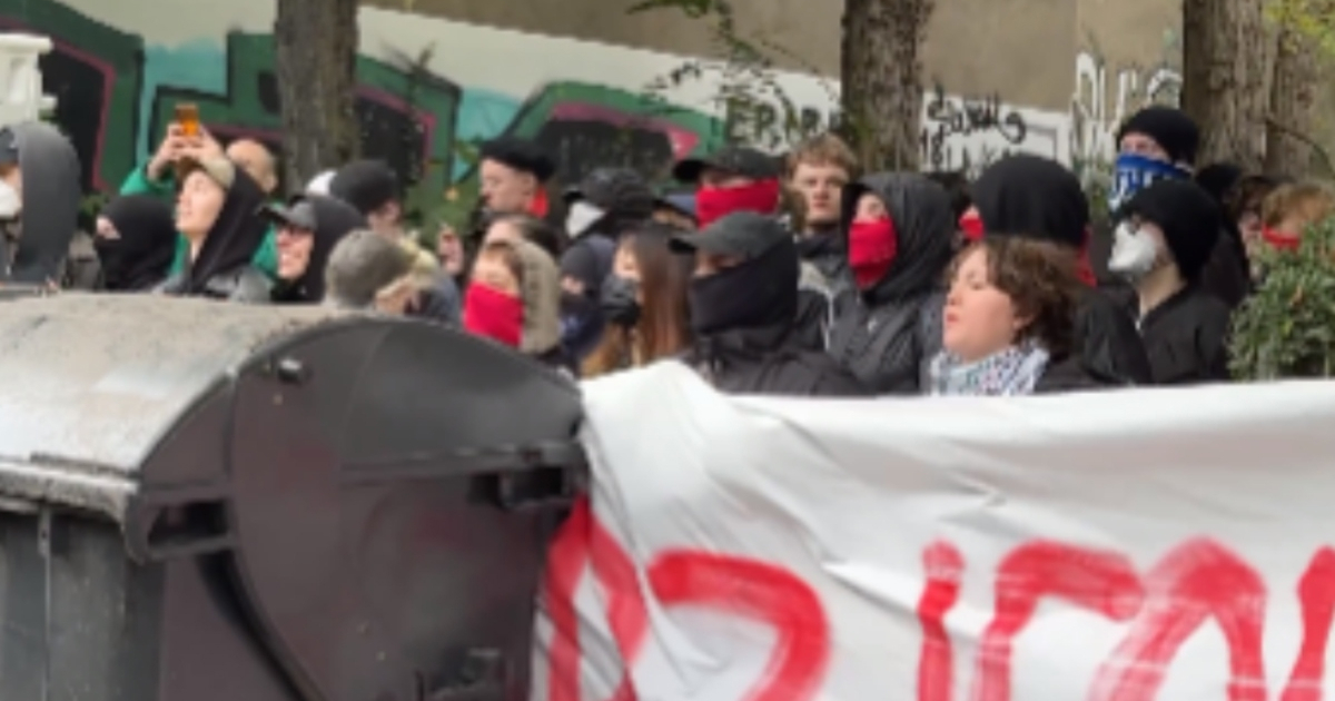 VIDEO Učenici u Berlinu blokirali škole. Ne žele obvezni vojni rok