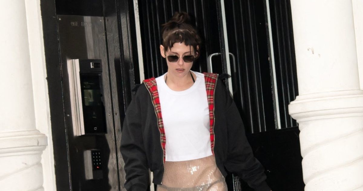 Kristen Stewart pokazala donje rublje u prozirnoj suknji u New Yorku