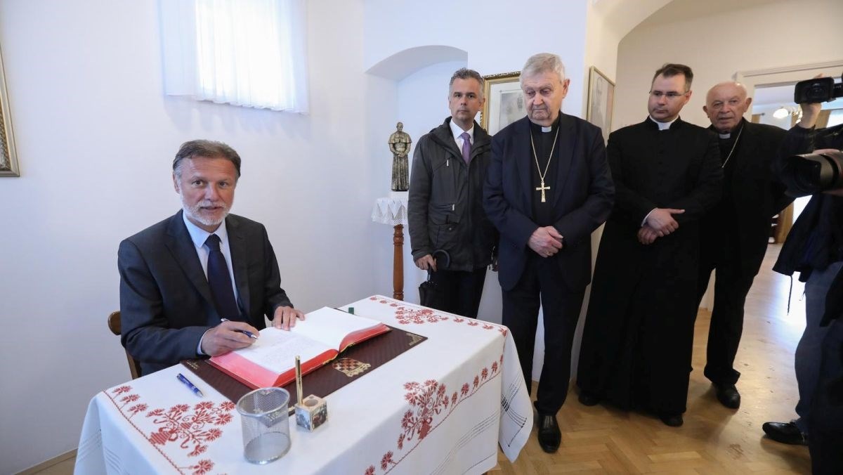 Jandroković: Bilo bi simbolično da novi papa bude izabran na Stepinčev rođendan