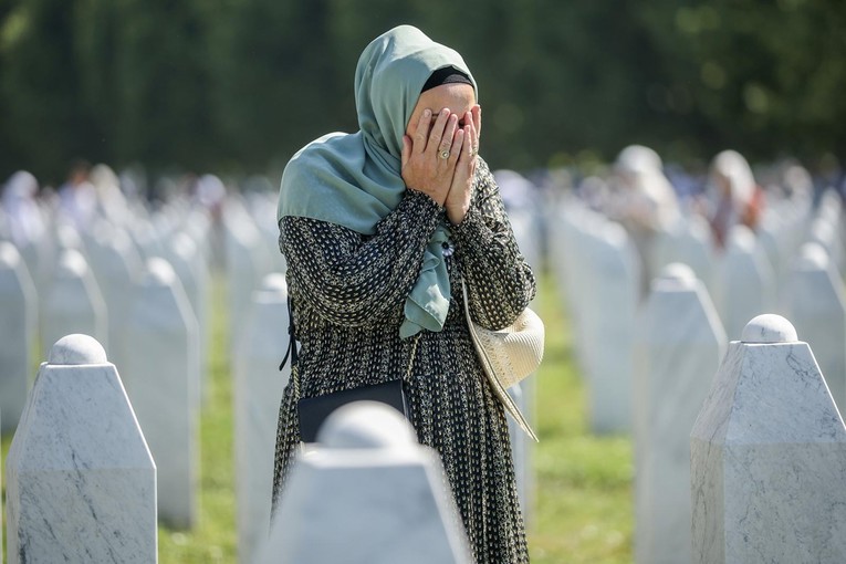 Još jedna tužna obljetnica u Srebrenici. "Željeli smo pokopati oca dok je majka živa"