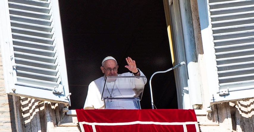Papa nakon brodoloma kod talijanske obale: Zaustavite trgovce ljudima