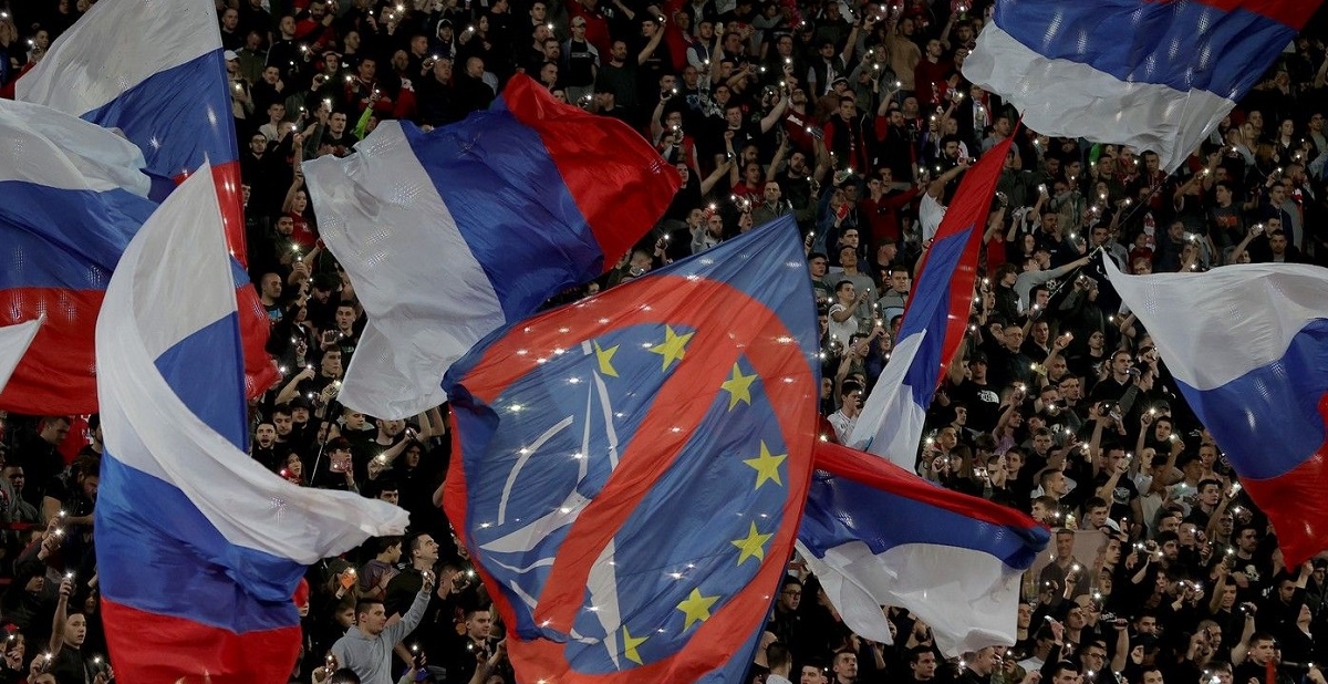 Daily Mail: Srpske bande reketara, dilera i ubojica napast će Engleze na Euru