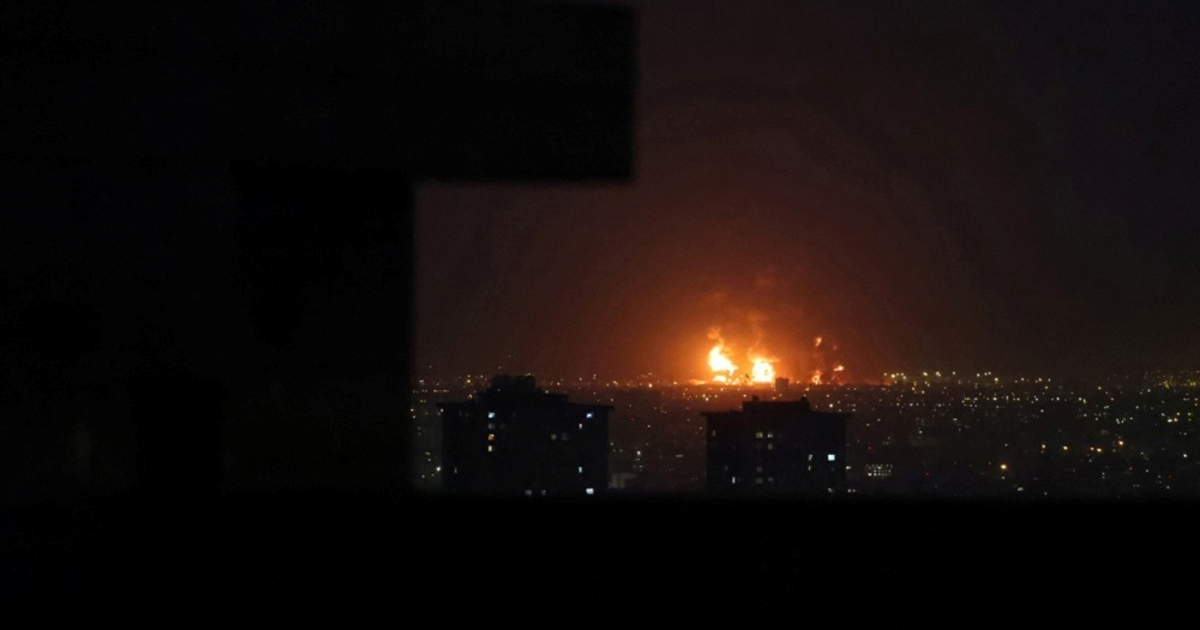 WSJ: Američka i izraelska vojna kampanja u Iranu testira granice zračne moći