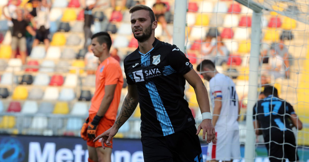S Kekovom Rijekom je osvojio duplu krunu. Sada trenira s Cibalijom i traži novi klub