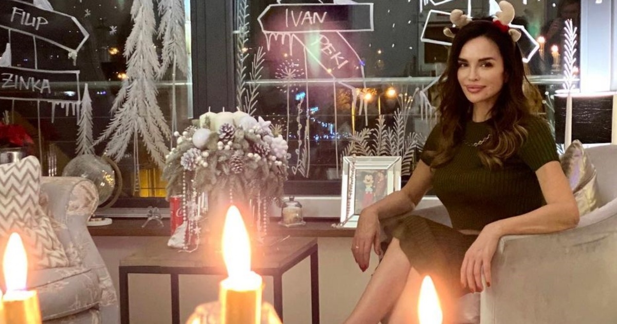 Severina čestitala Božić iz svog luksuznog stana, pažnju privukla imena na prozoru