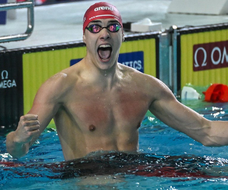 Jere Hribar srušio osobni rekord i ušao u polufinale EP-a na 50m slobodno