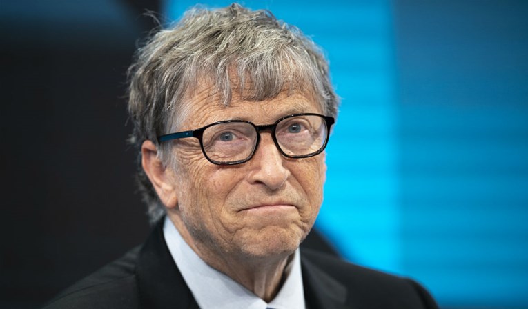 Bill Gates napušta upravni odbor Microsofta