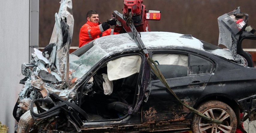 Detalji strašne nesreće: Mladić je BMW-om udario u rub ceste i izgubio kontrolu