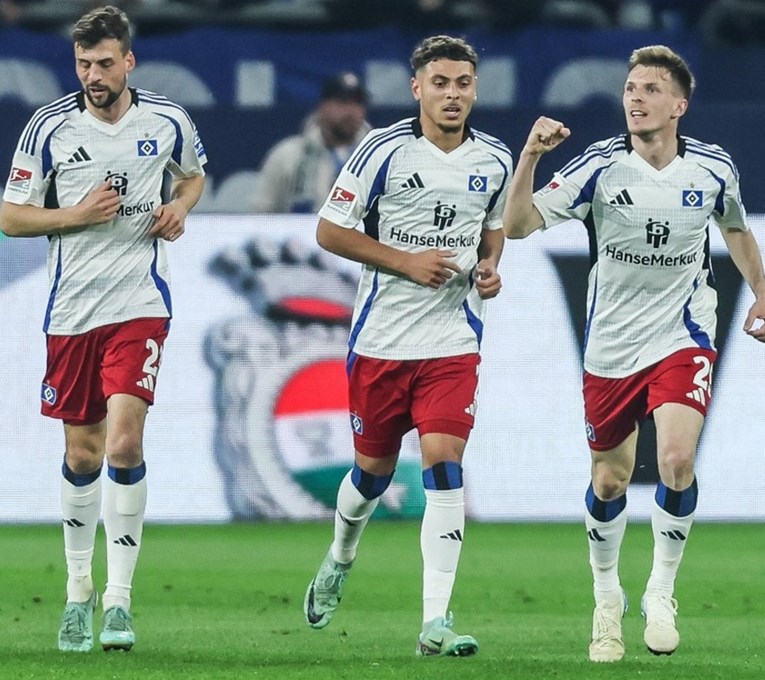 VIDEO Jedan od najtrofejnijih klubova u Njemačkoj izborio povratak u Bundesligu